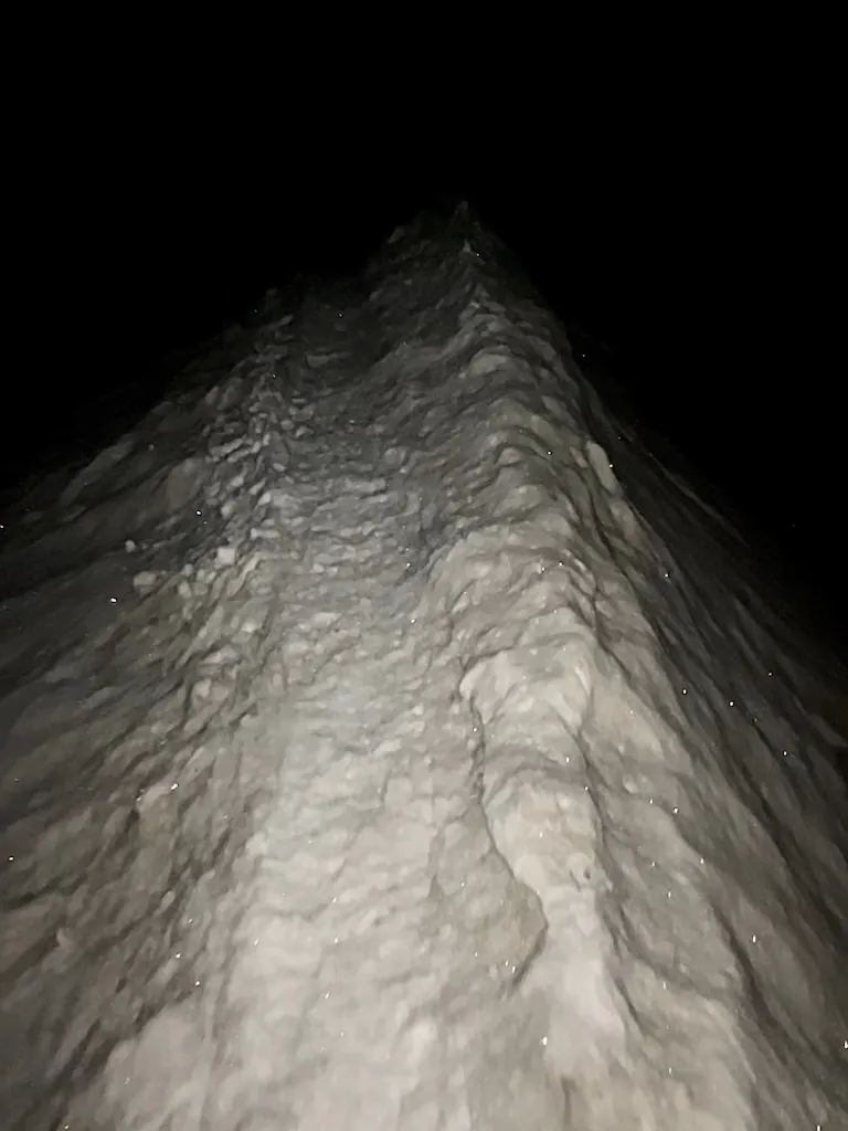 Climbing Mont Blanc via the Goûter Route 7 On icy ridges at night