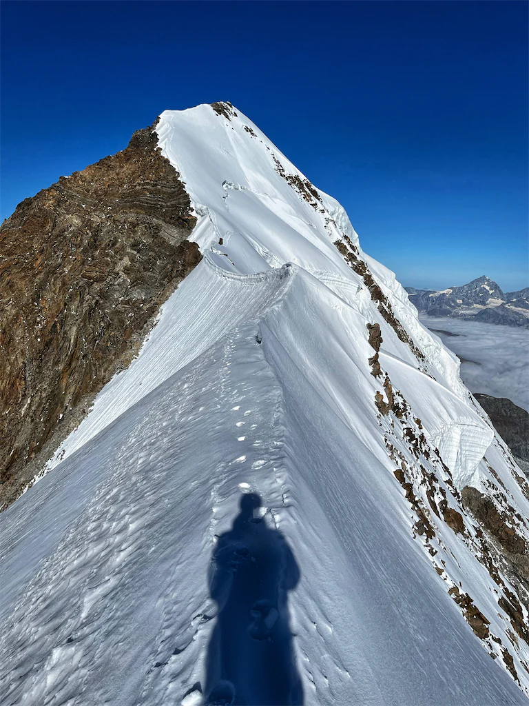 Ridge towards Lyskamm Orientale