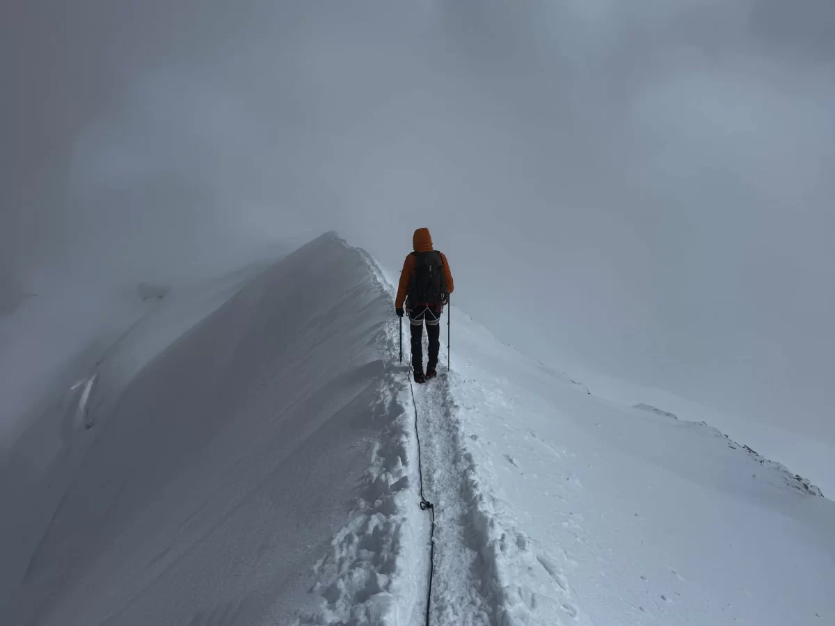Stories about mountains, Mountaineering humility
